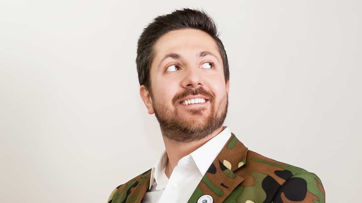 Building Community, Leveraging Novelty & Creating Urgency with Kurt Elster