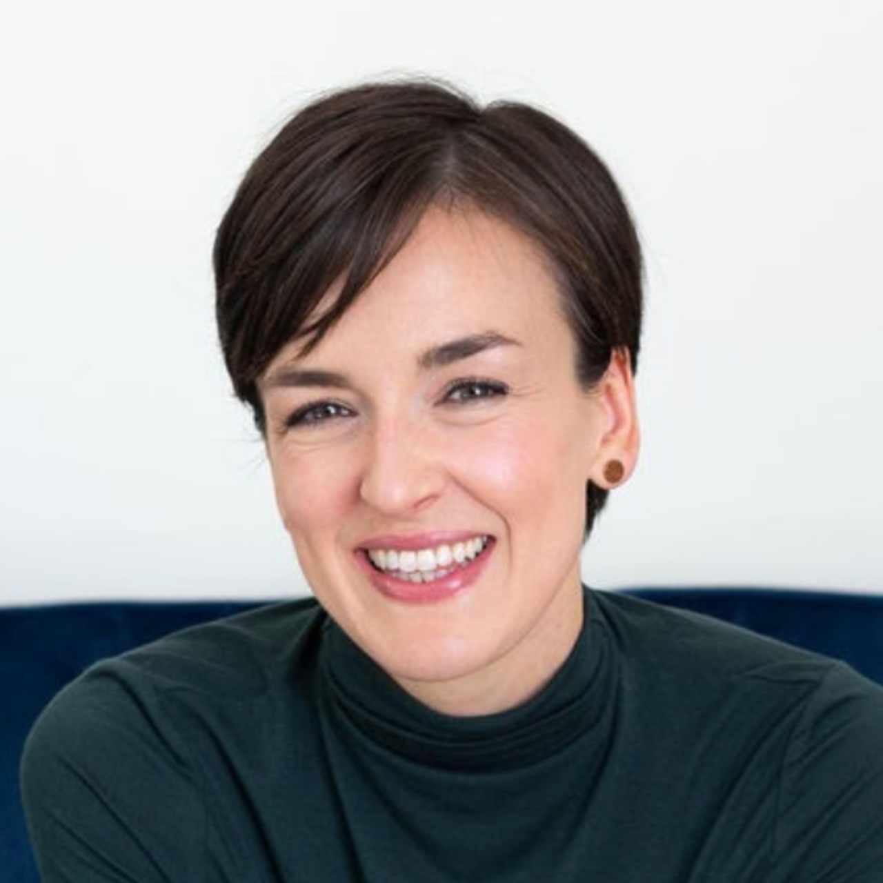 Joanna Wiebe headshot