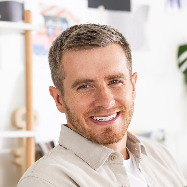 Nathan Barry headshot